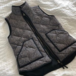 J. crew excursion herringbone vest size XS